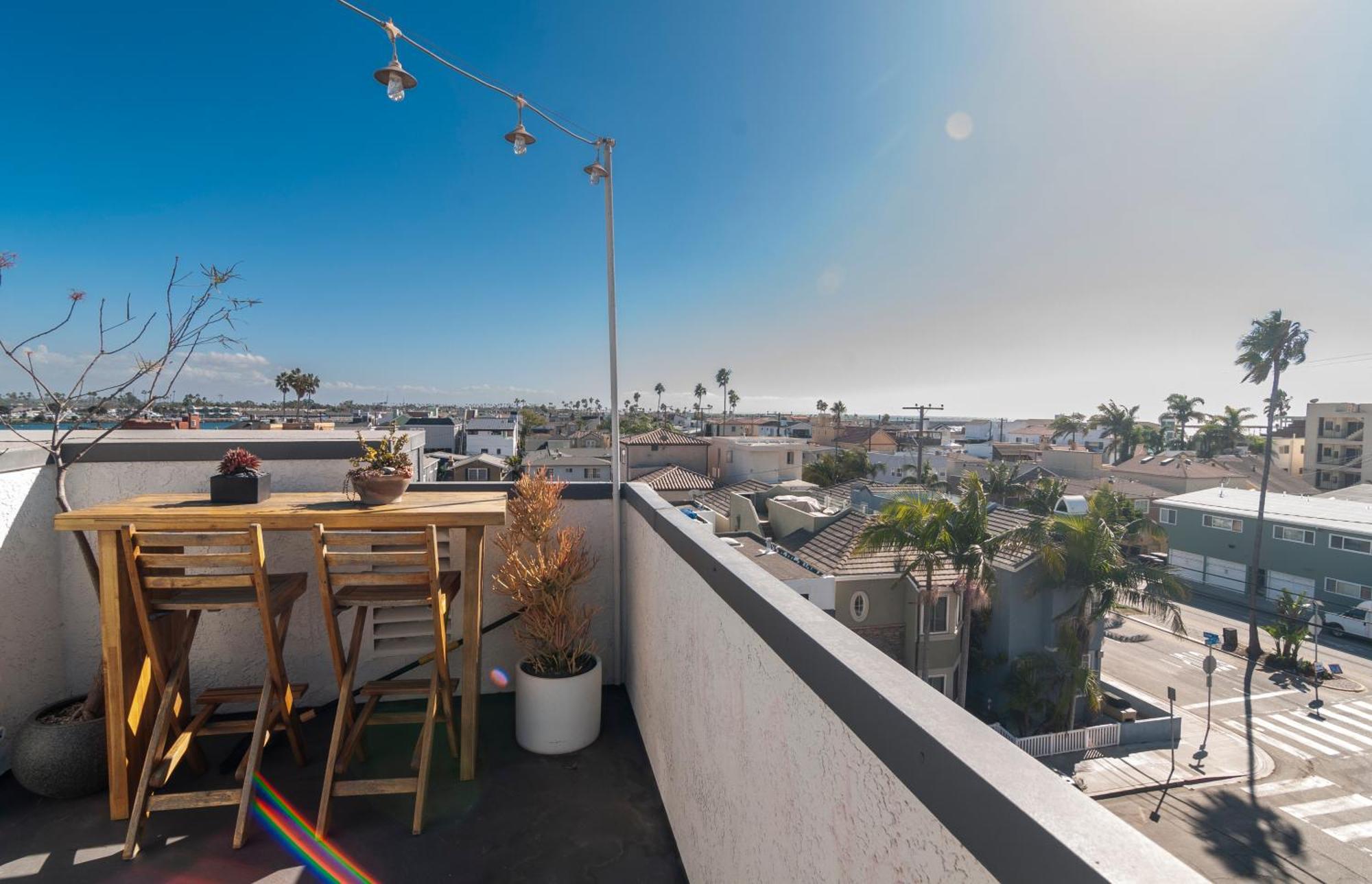50 M To Sand Lgb 2 King Suites Long Beach Esterno foto
