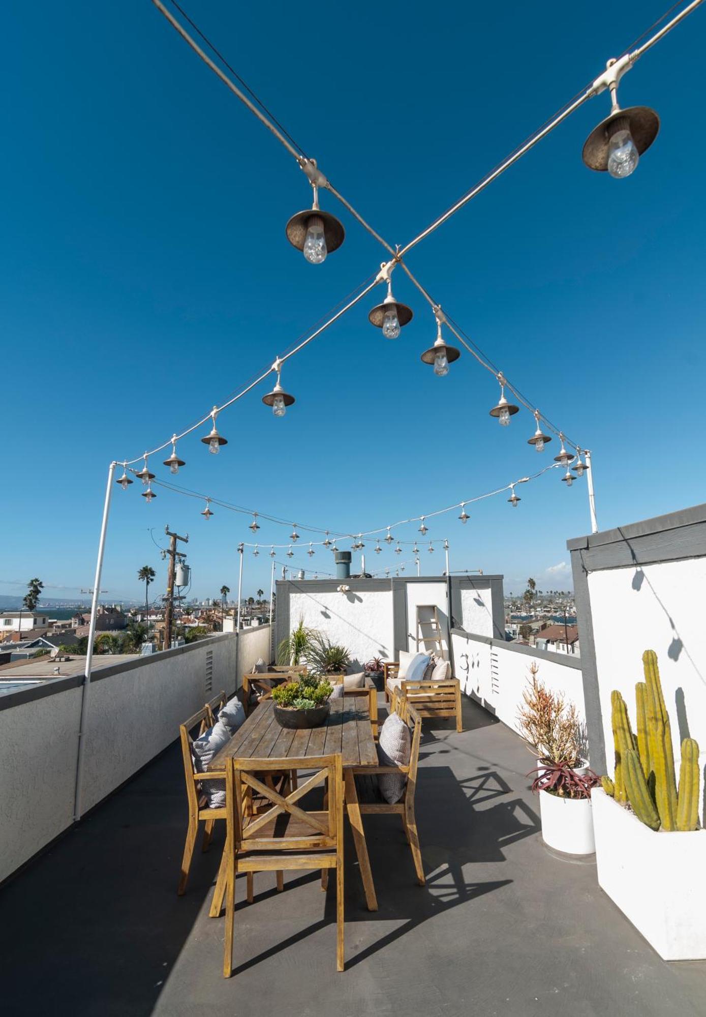 50 M To Sand Lgb 2 King Suites Long Beach Esterno foto